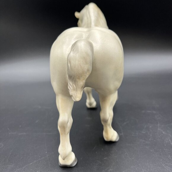 Hagen Renaker DW Percheron Draft Crusader Ceramic Horse Figurine Old Monrovia - Picture 7 of 15